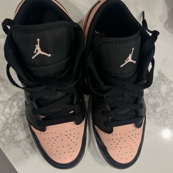 Jordan 1 low - crimson tint - Picture 3 of 4